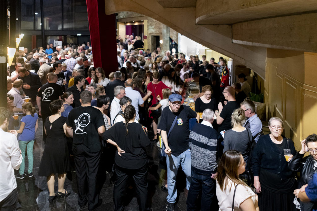 20 Ans - Les coulisses - Le buffet